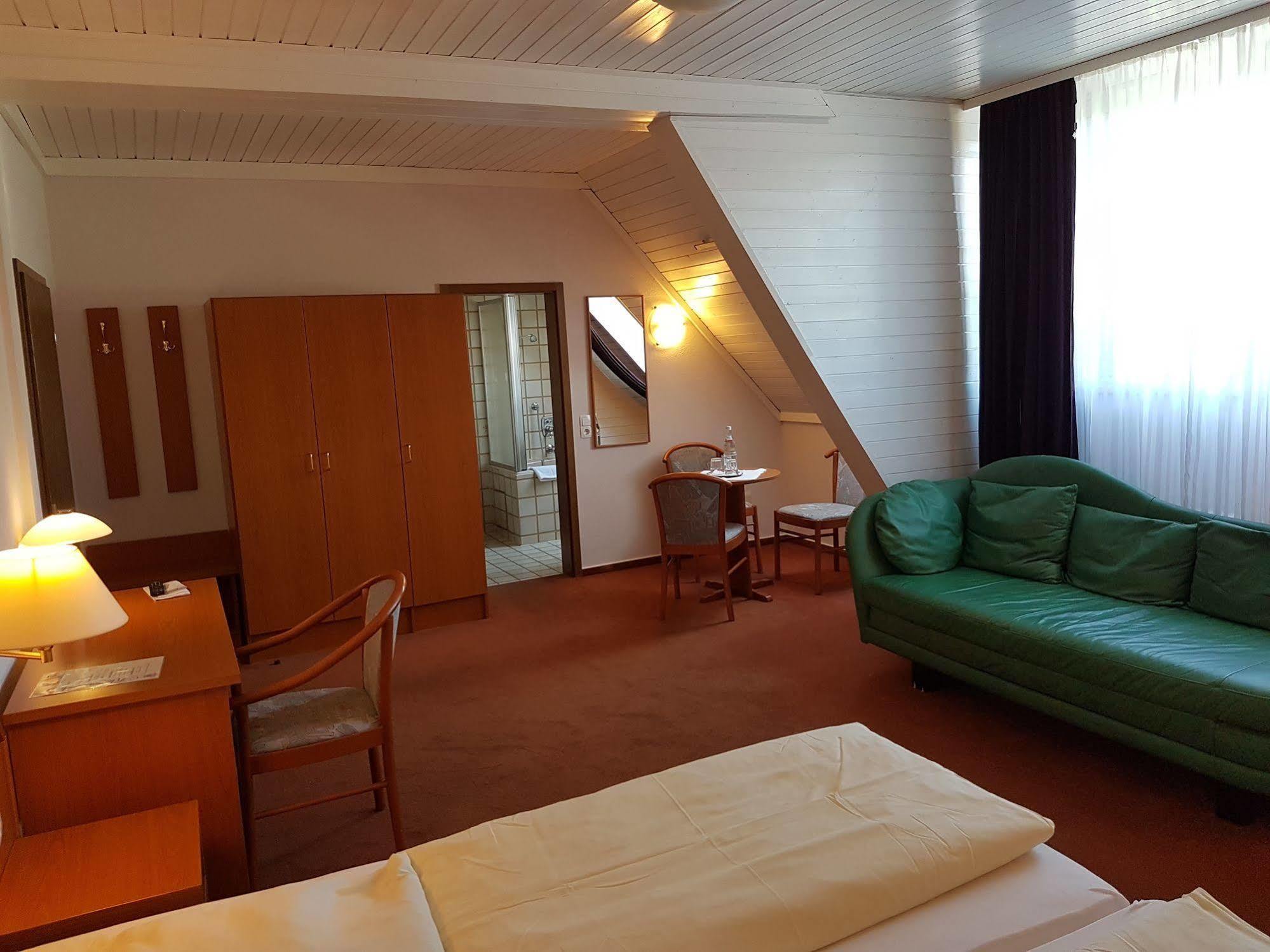 Hotel Restaurant Klostermuehle Reutlingen Dış mekan fotoğraf