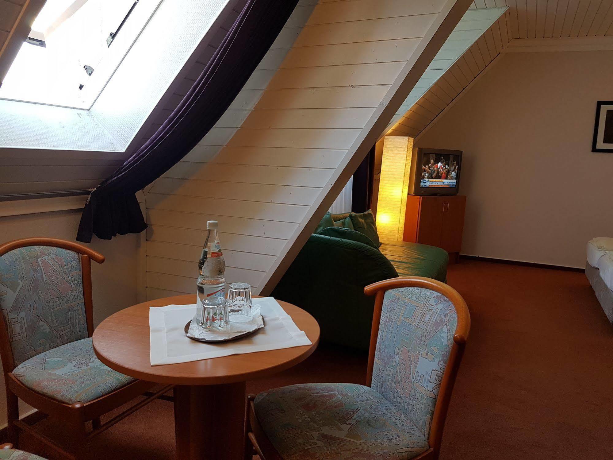 Hotel Restaurant Klostermuehle Reutlingen Dış mekan fotoğraf